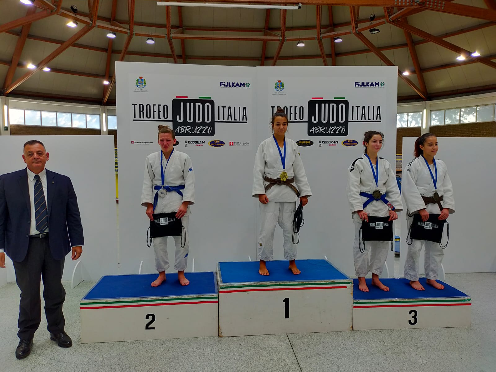 Federazione Italiana Judo Lotta Karate e Arti Marziali All’Akiyama la