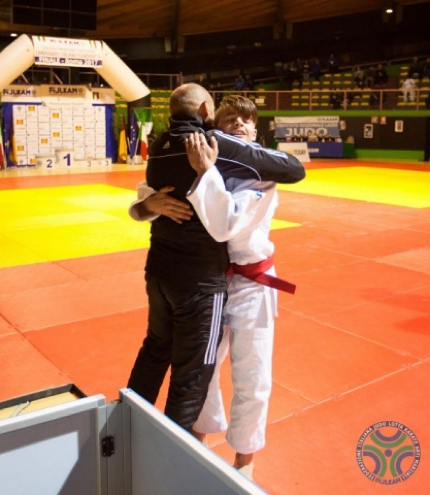 images/bolzano/medium/60kg_naghi_piccolo_9_20171204_1085417825.jpg