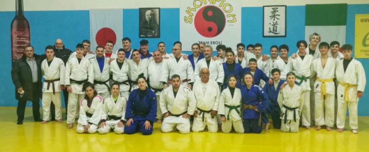 images/campania/campania2022/judo/febbraio/allenamento_col/prov_salerno/medium/fotoi.jpg