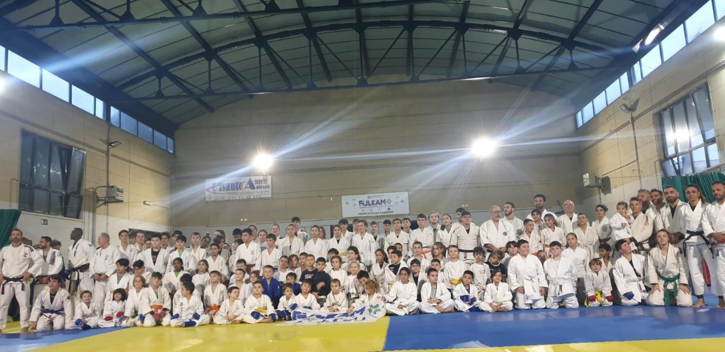 images/campania/campania2022/jujitsu/medium/WhatsApp_Image_2022-11-12_at_18.28.56.jpeg