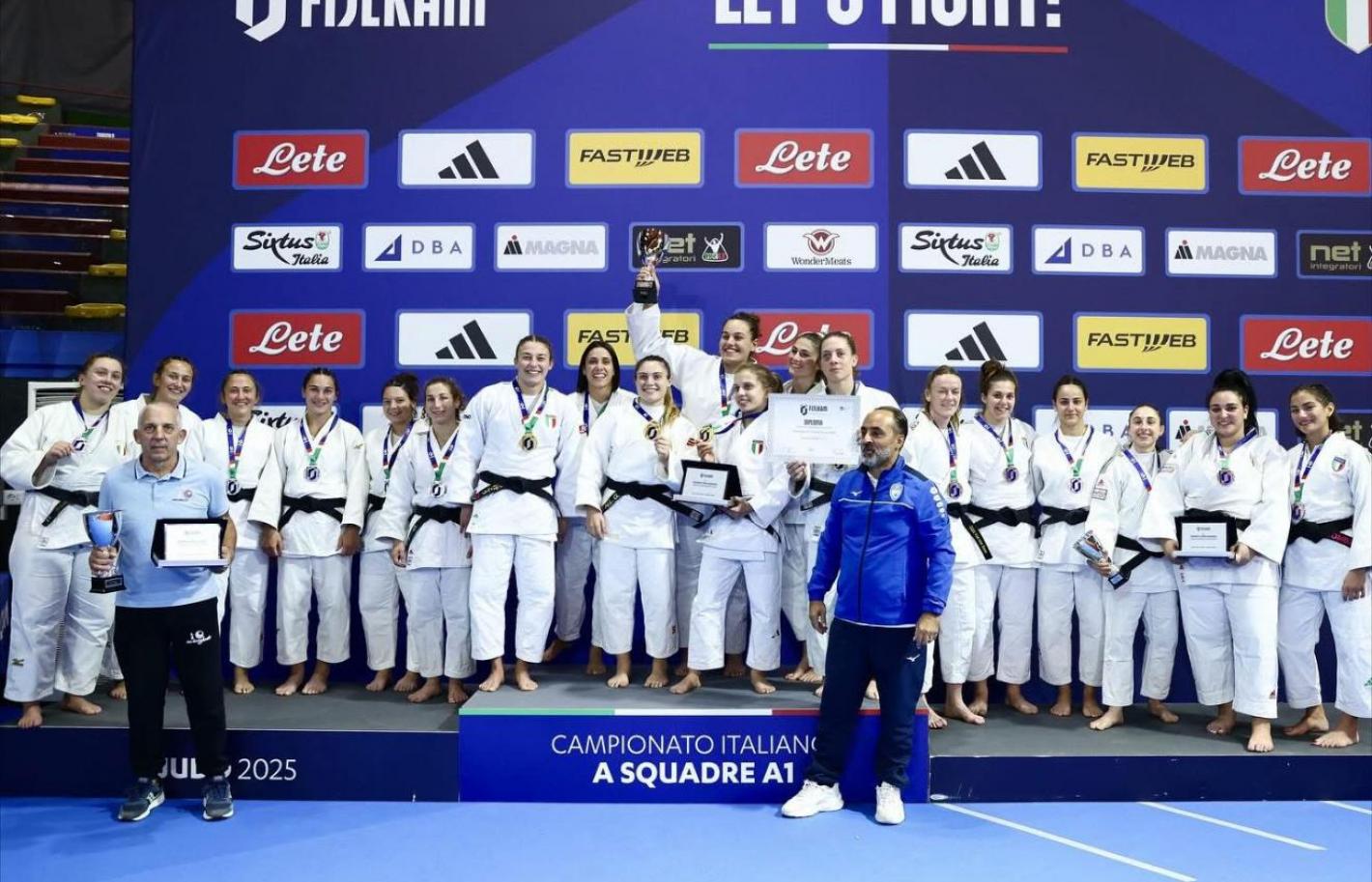 images/campania/campania2025/judo/OTTOBRE/assoluti_a_squadre/medium/WhatsApp_Image_2025-10-19_at_21.47.19.jpeg