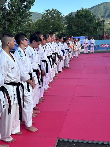 2b831b3a-60ec-4921-88a0-9c122f2f4956