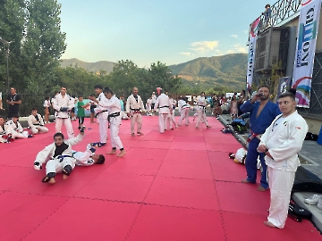 32d1fdb5-2c9b-4282-a035-c8b8879c2a11