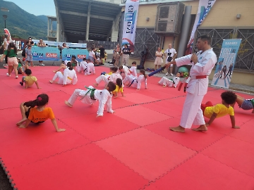 9155bfe3-8af6-46a1-b145-f880e35983a8