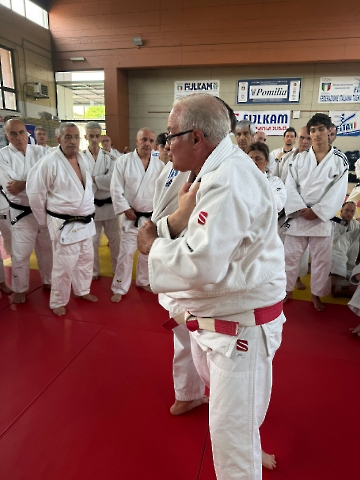 WhatsApp Image 2025-05-10 at 19.23.03 (1)