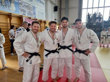 493854166_2077775602697243_7713159104793838264_n