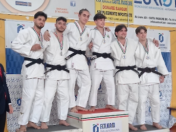 494009258_2077775566030580_7038775323254705701_n