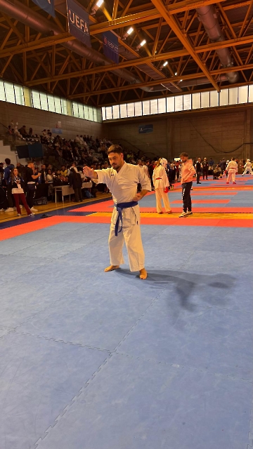 WhatsApp Image 2025-11-17 at 08.33.14