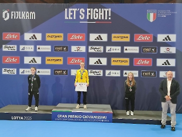 WhatsApp Image 2025-10-13 at 17.45.22