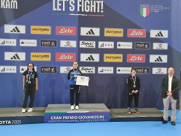 WhatsApp Image 2025-10-13 at 17.45.22 (4)