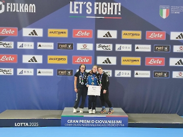 WhatsApp Image 2025-10-13 at 17.45.23 (4)