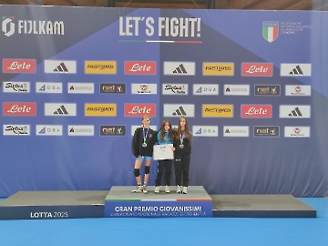 WhatsApp Image 2025-10-13 at 17.45.23 (5)