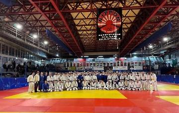 Napoli, grande judo al PalaVesuvio: la Nippon Napoli ospita Ryū Shichinohe  