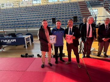 WhatsApp Image 2025-12-21 at 22.41.04 (2)