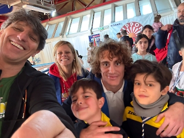 WhatsApp Image 2025-11-24 at 09.47.35 (1)