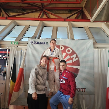 WhatsApp Image 2025-11-24 at 10.12.04