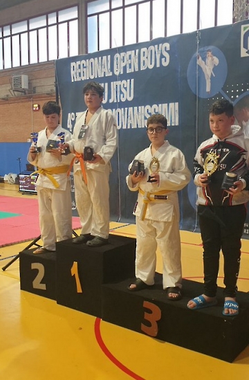 WhatsApp Image 2025-12-17 at 15.50.12 (2)