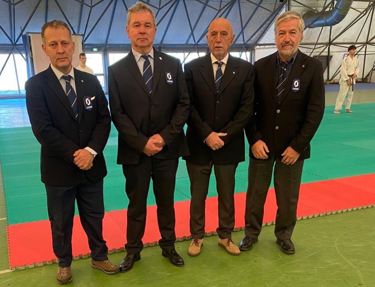 Commissione esami karate 1