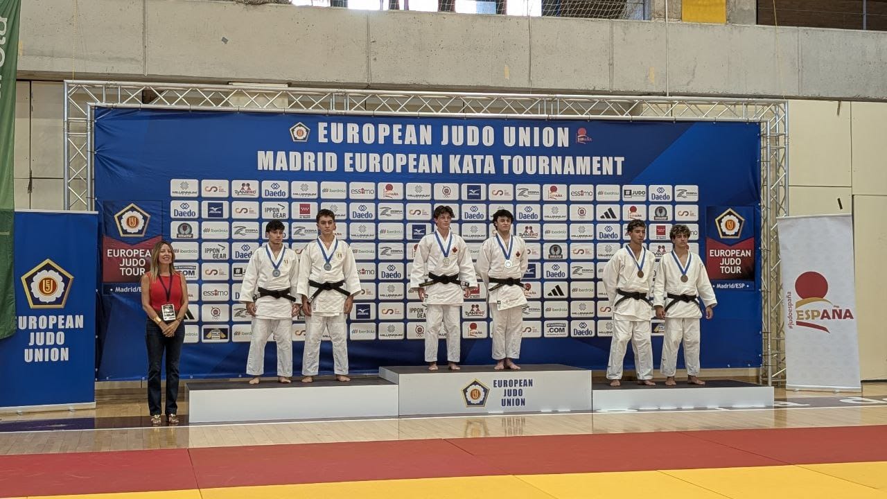 Marzaloni Bellosi podio