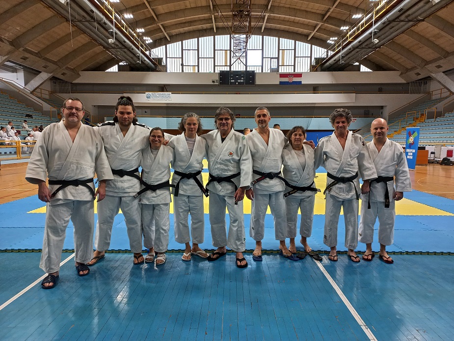 06052023_seminario_di_kata_gruppo.jpg