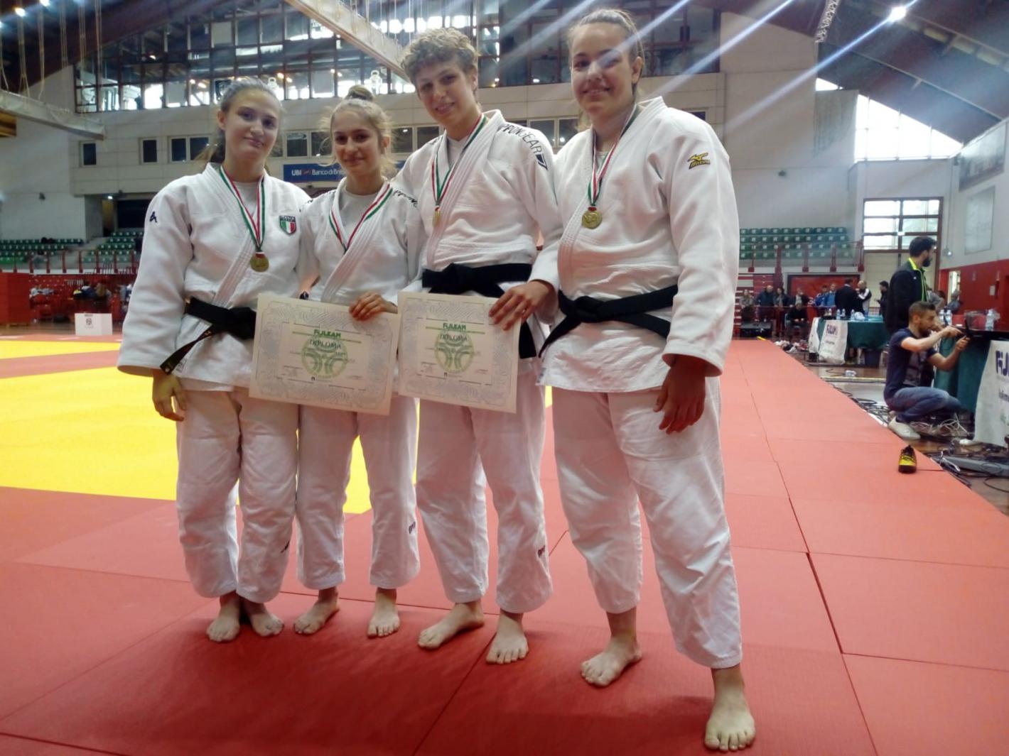 images/friuli_venezia_giulia/2019/medium/CAMPIONATI_JUNIORES_BRESCIA_2019_-_4_MEDAGLIATE.jpg