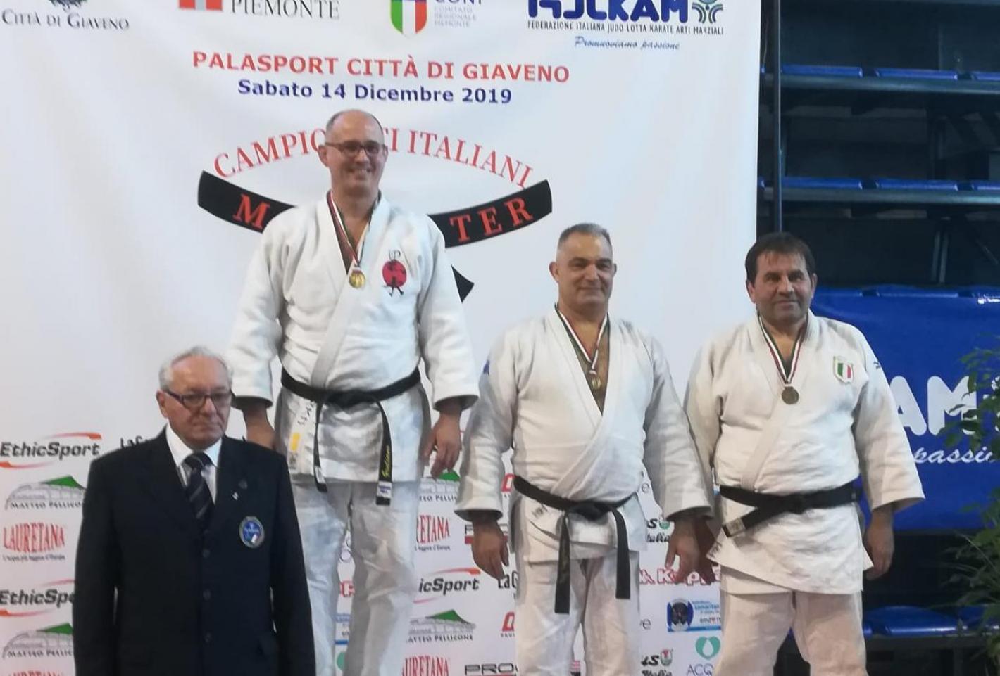 images/friuli_venezia_giulia/2019/medium/CASCO-CAMPIONE.jpg