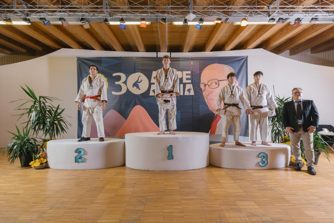 images/friuli_venezia_giulia/2025/medium/25012025_MAZZON_FRANCESCO_ORO_90_KG_ALPE_ADRIA.jpg