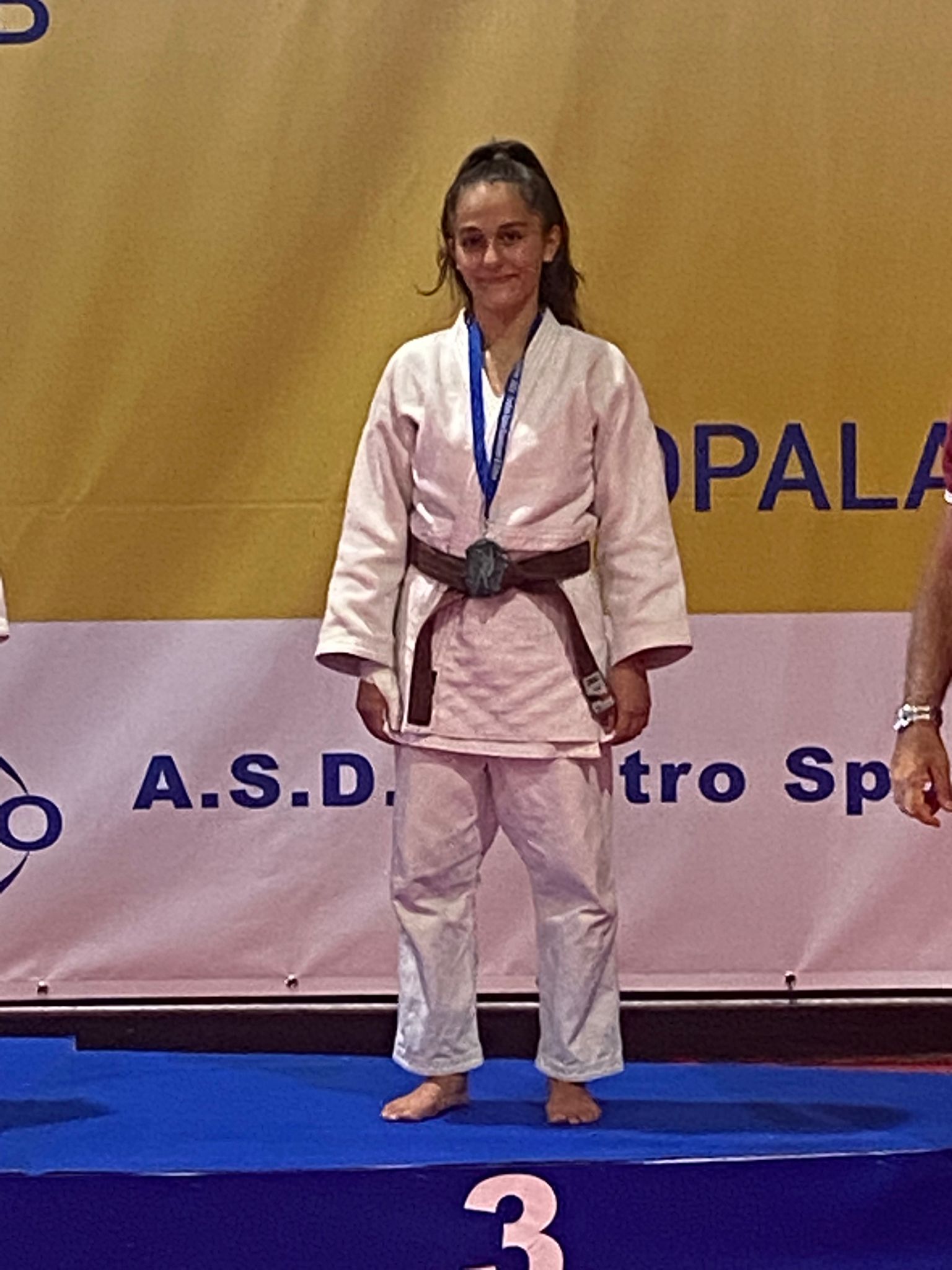 20250921 Yama podio Olbia 1