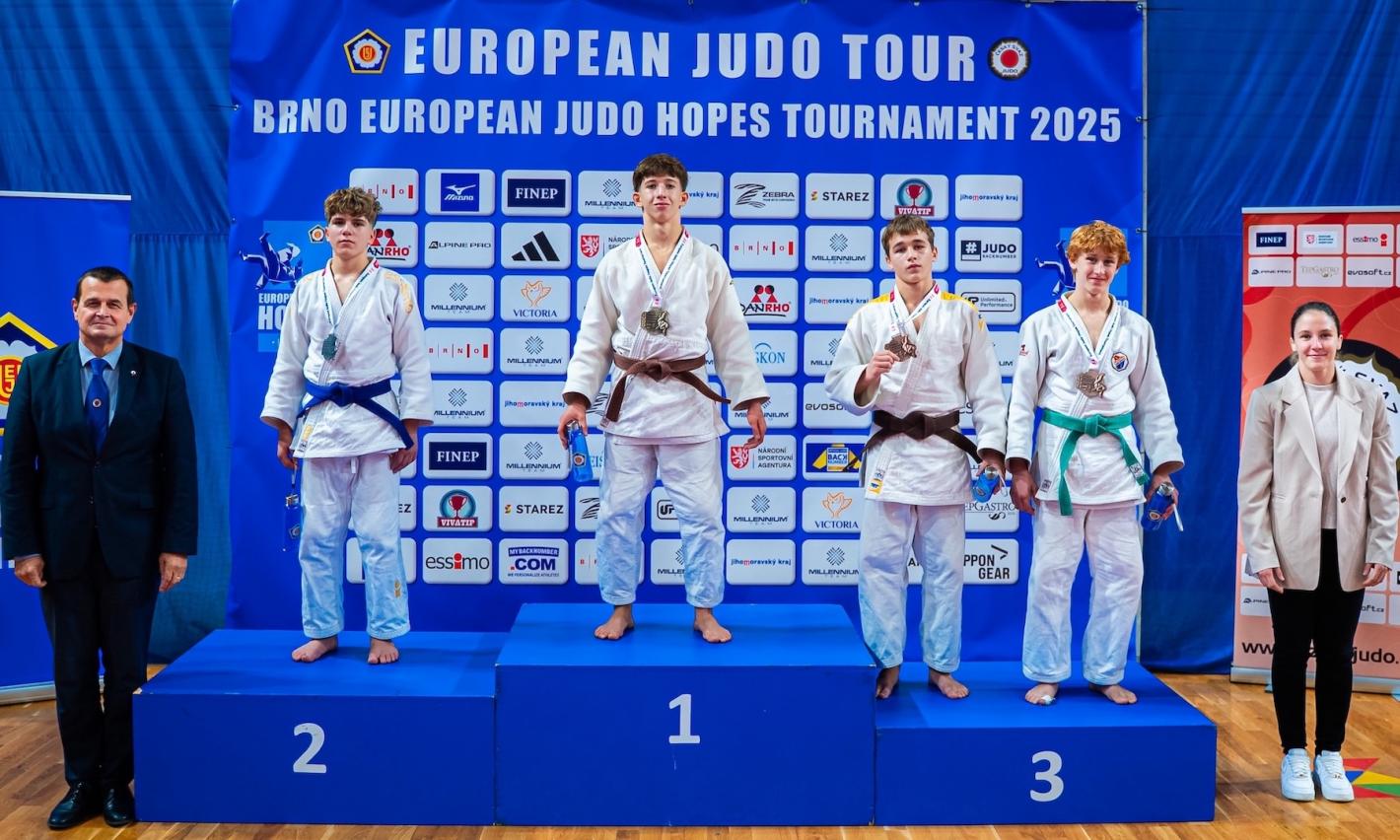 images/friuli_venezia_giulia/medium/Vojtech-Pazdera-Brno-European-Judo-Hopes-Tournament-Technical-Session-Kodokan-Experts-2025-2025-397046_copia.jpg