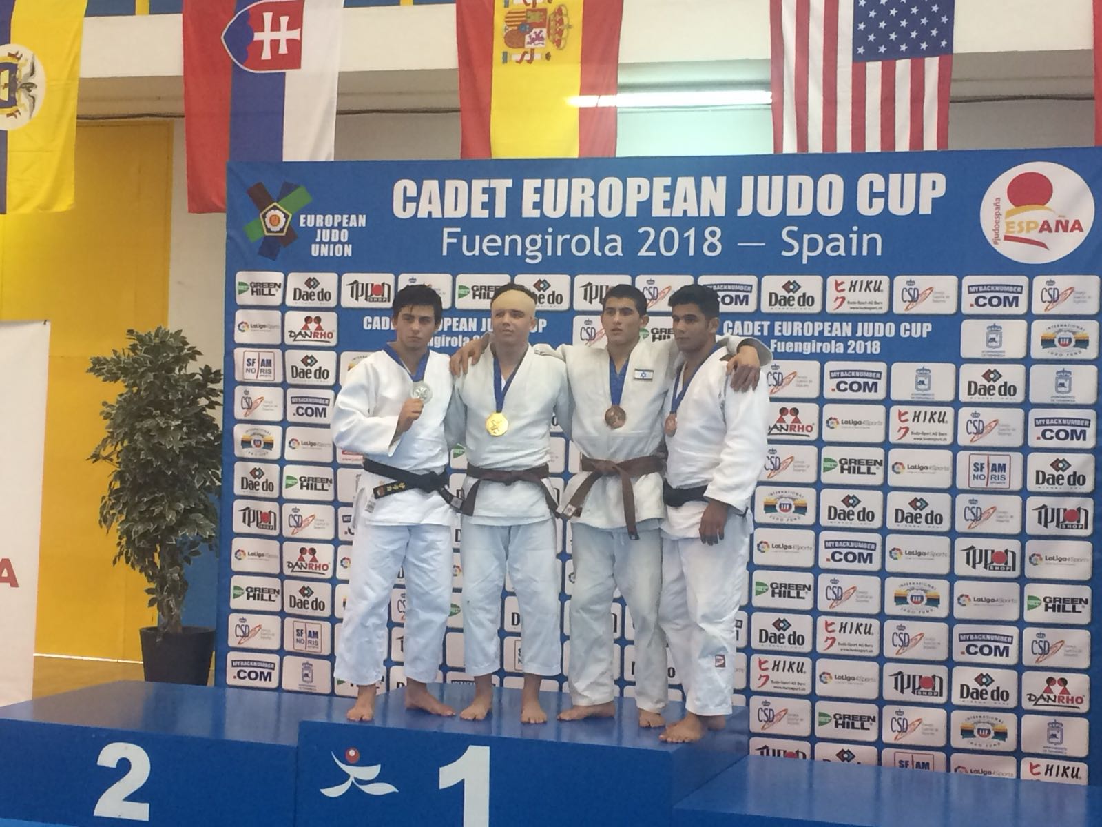 Italia a quota 8 a Fuengirola, argento a Zaraca e bronzo con Simonetti e Accogli