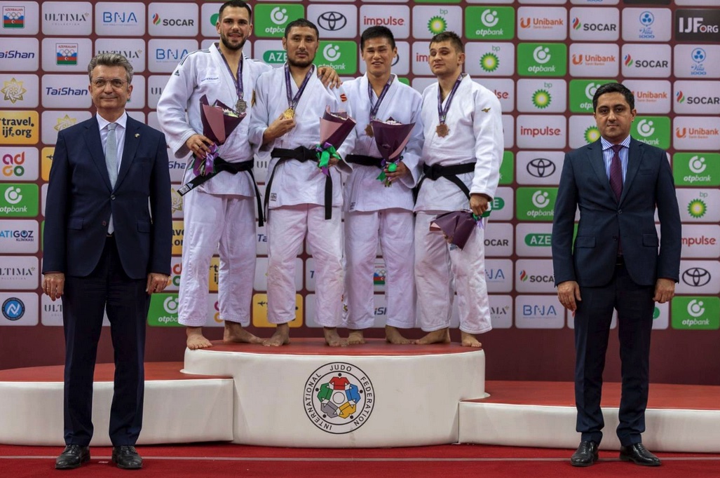 20221109 Baku D D Camanni 2