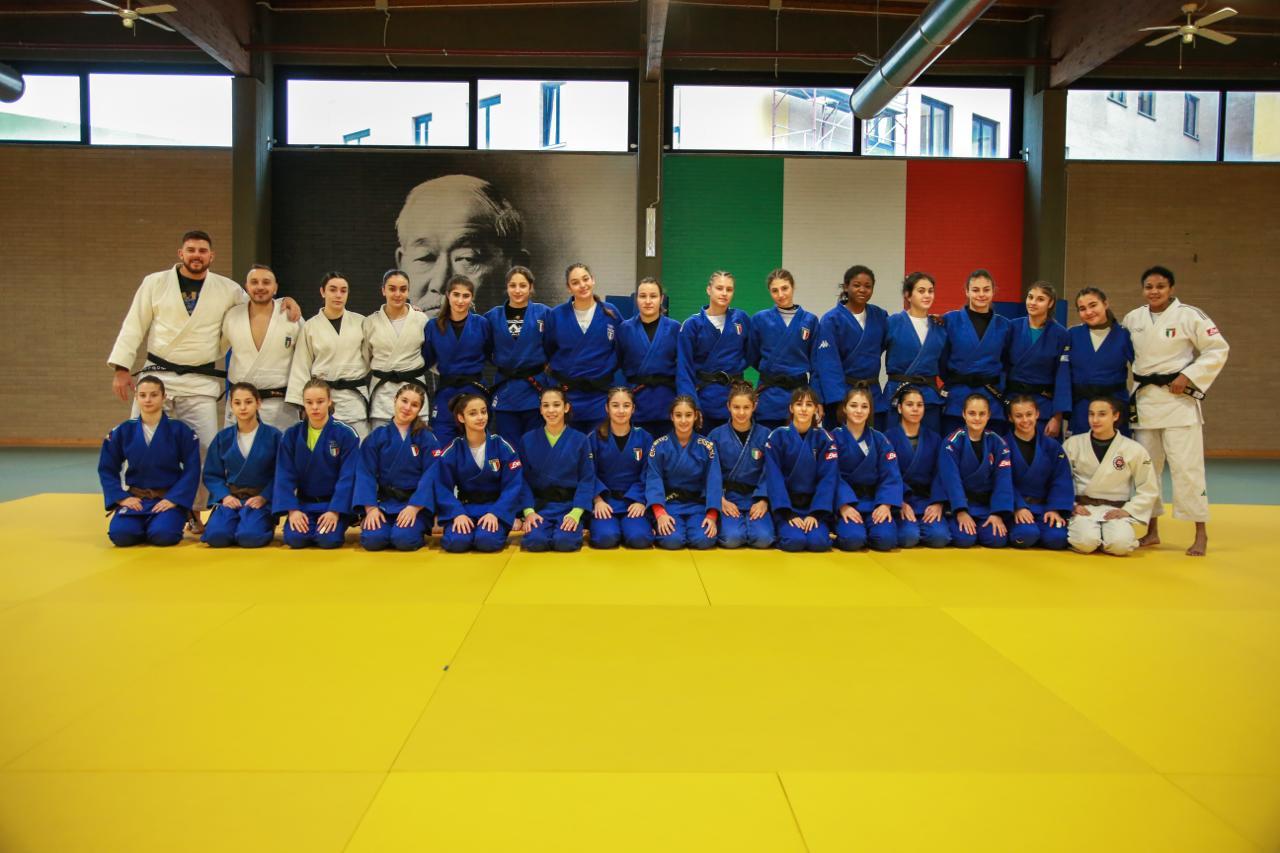 images/2025/News_Judo/large/cadetti_flag_dicembre.jpg