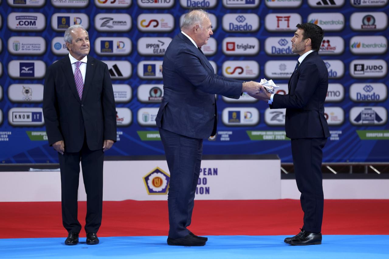 images/JUDO/large/Passaggio_Bandiera_Europei_Cadetti_JUDO.jpeg