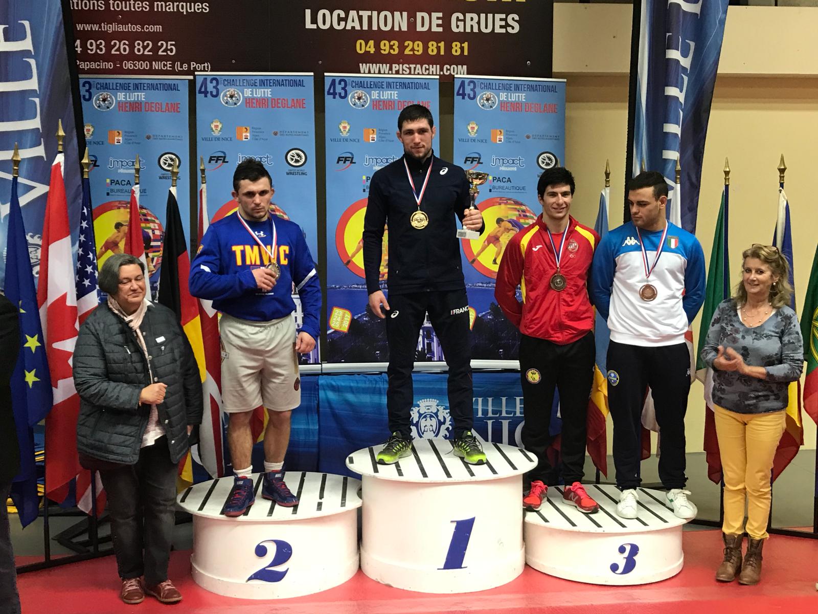 Salvatore Diana vince la medaglia di bronzo al torneo internazionale Henri Deglane di Nizza