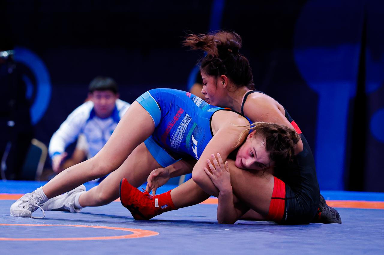 images/LOTTA/large/55kg_WW_-_Shodiyona_Dilmuratova_KAZ_df._Angela_Crapio_Casarola_ITA_0093.JPG