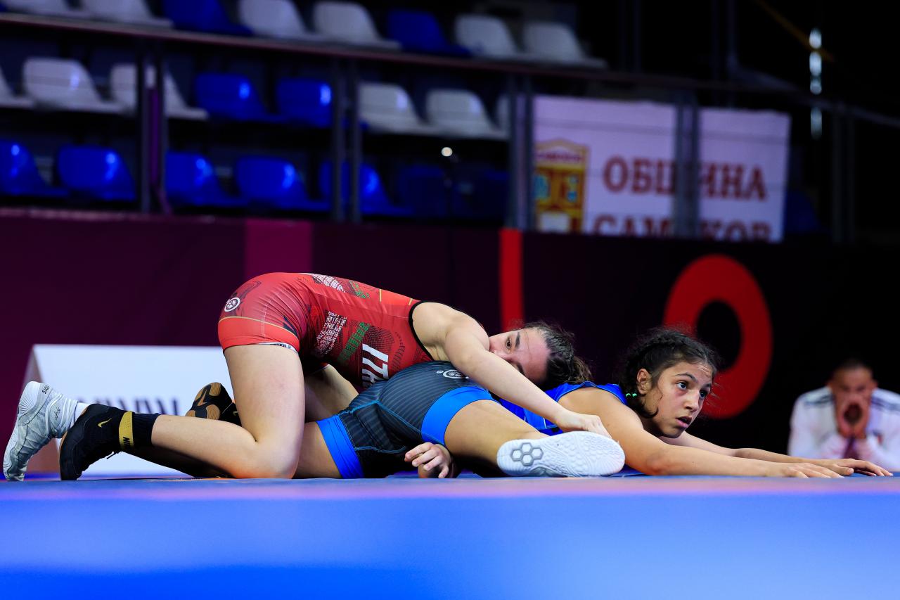 images/LOTTA/large/57kg_WW_-_Sara_Servedio_ITA_df._Maryam_Amrali_AZE_0108.JPG