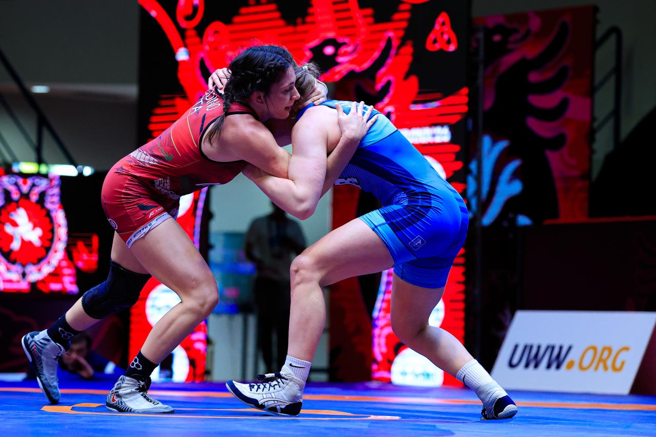 images/LOTTA/large/68kg_WW_-_Manola_Skobelska_UKR_df._Laura_Godino_ITA_0005.JPG