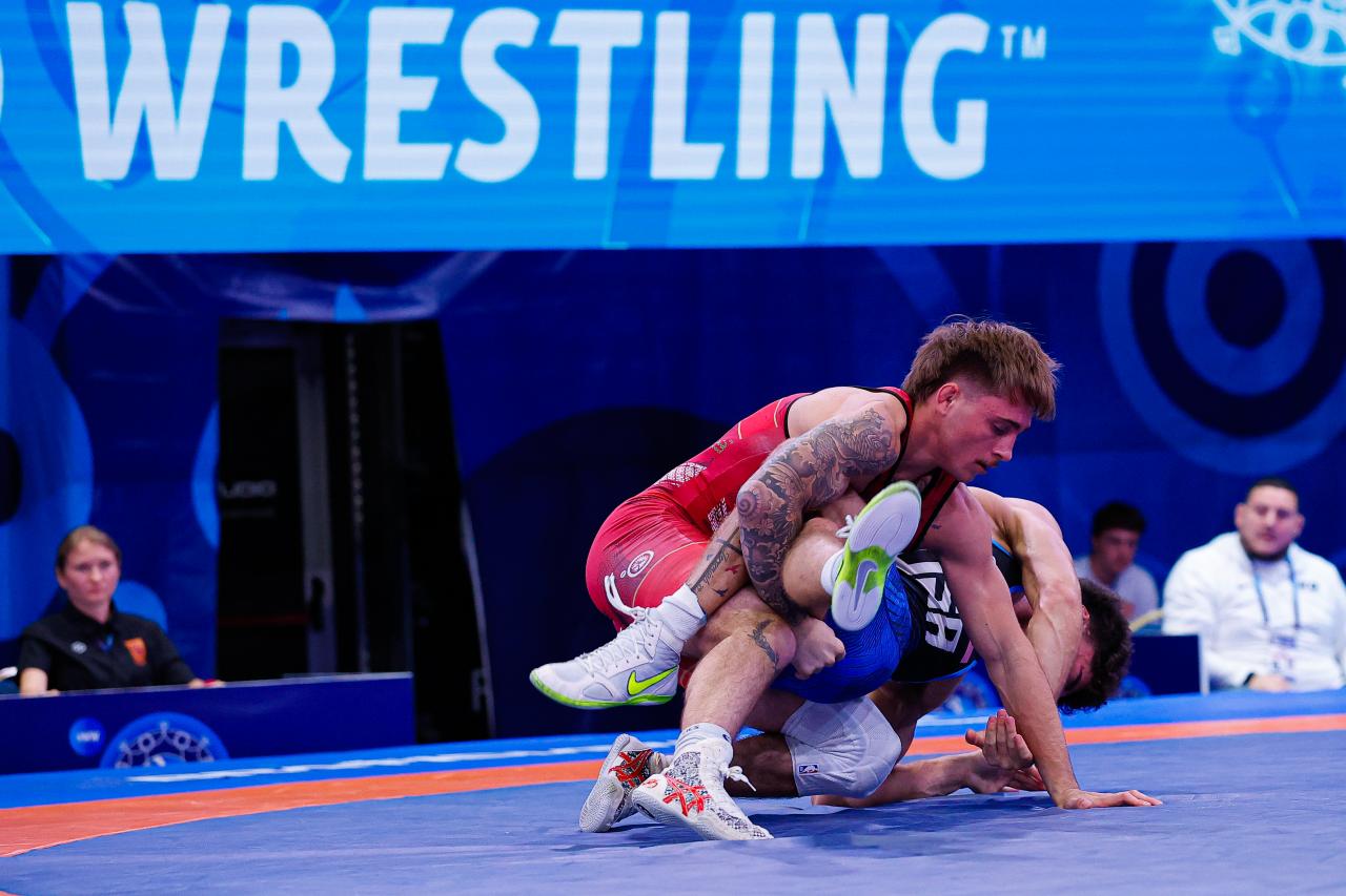images/LOTTA/large/74kg_FS_-_Jayden_James_USA_df._Alessio_Anthony_Perentin_ITA_0191.JPG