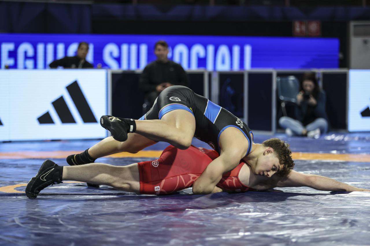 images/LOTTA/large/Campionato_Italiano_Lotta_u17_gr71kg_Zaccarini_De_Grecis_10_1.jpg