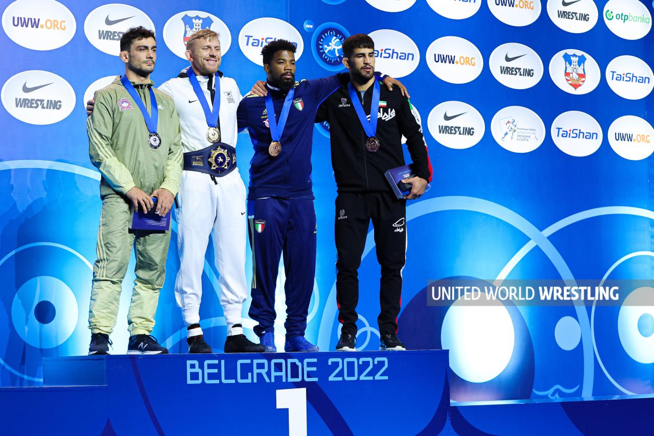 images/LOTTA/large/Podium_74kg_FS_-_Gold_Kyle_Douglas_DAKE_USAsilver_Tajmuraz_Mairbekovic_SALKAZANOV_SVK_bronze_Frank_CHAMIZO_MARQUEZ_ITAYones_Aliakbar_EMAMICHOGHAEI_IRI103.jpg