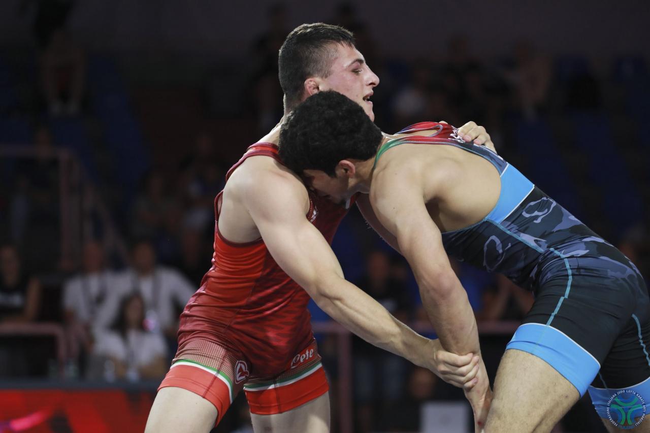 images/LOTTA/large/europeo_lotta_u20_70kg_fs_caso_vs_jafarov_6_1_20220701_2084533932.jpg