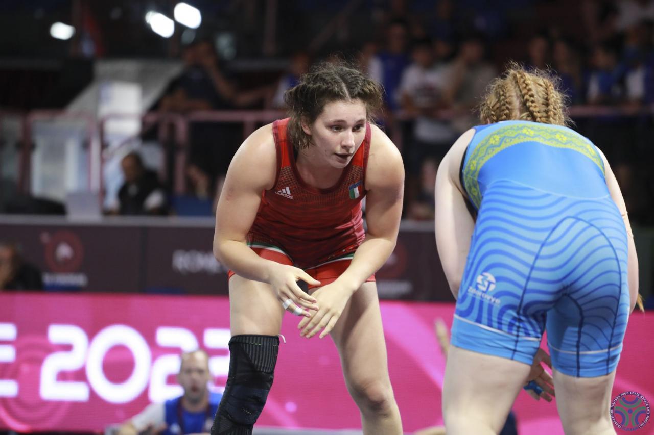 images/LOTTA/large/large/europeo_lotta_u20_68kg_ww_godino_vs_siedykh_5_1_20220629_1537267724.jpg