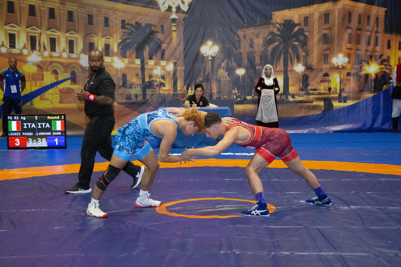 images/LOTTA/large/lotta_olimpica_sassari_u20_3.JPG