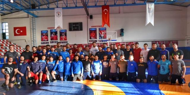 images/LOTTA/large/nazionale_turchia_ritiro_pre_euro_2019.jpeg