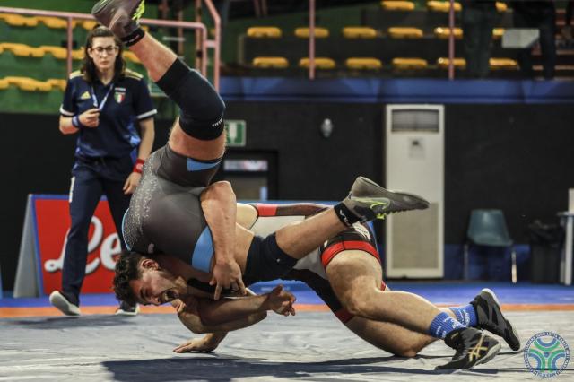 Campionati Italiani U20 - 2024 - lotta libera in azione