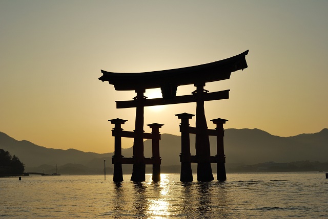 Torii Itsukushima