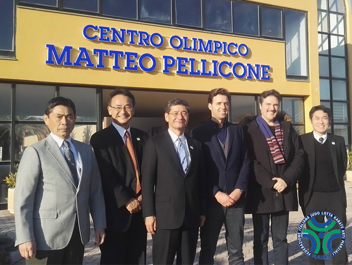 I dirigenti giapponesi in visita al Centro Olimpico