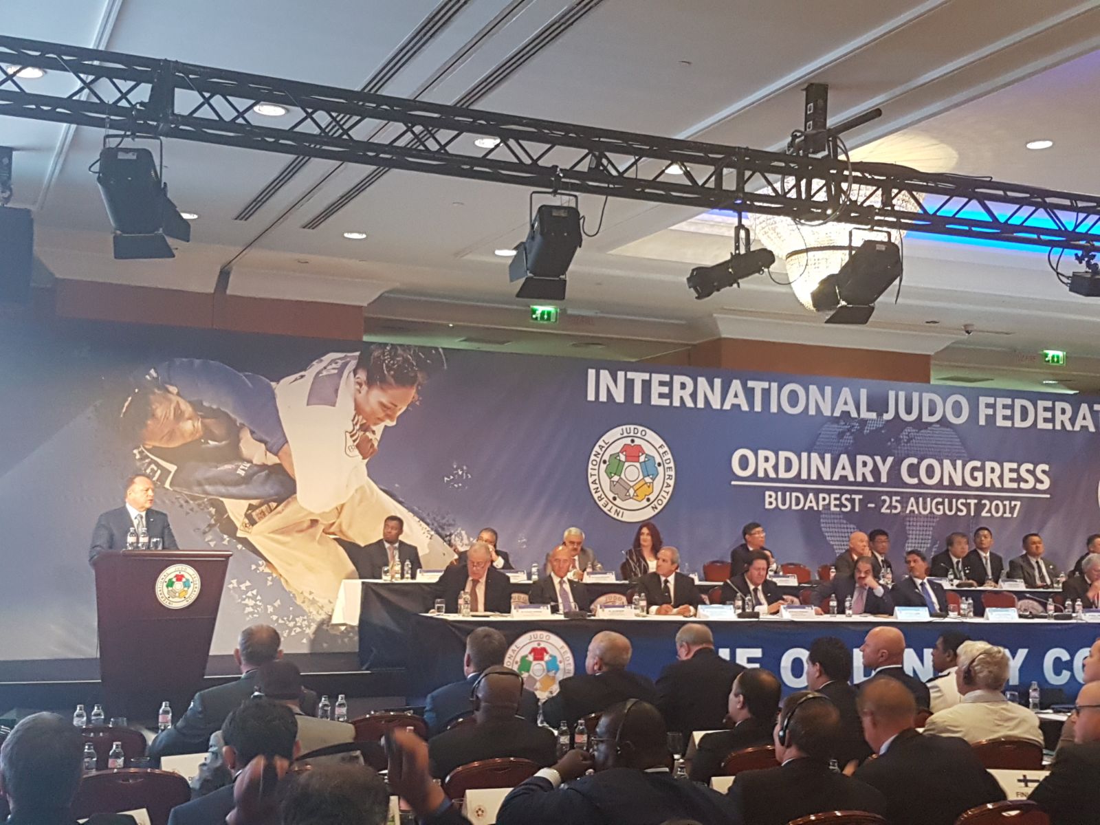 Il Congresso IJF acclama Vizer Presidente