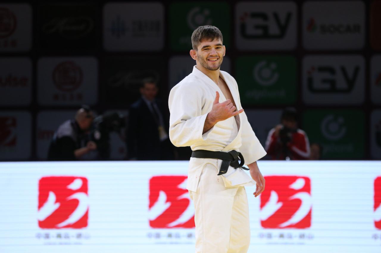 images/News_Judo/large/Lombardo_happy.jpeg