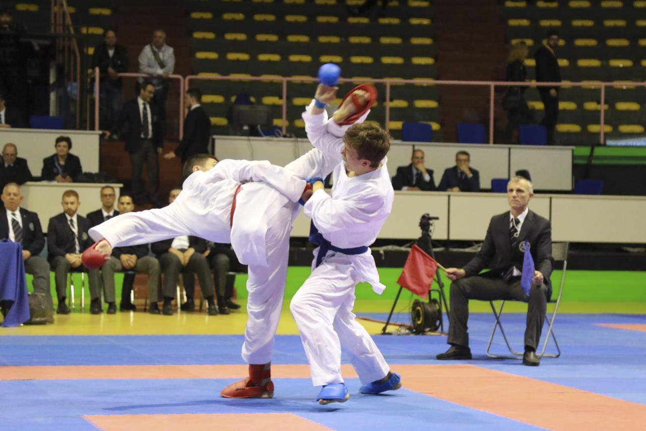 images/News_Karate/large/Te_18_2.jpg